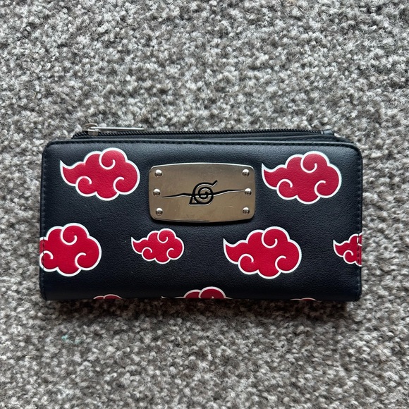 Spencer's Handbags - Naruto Akatsuki Wallet